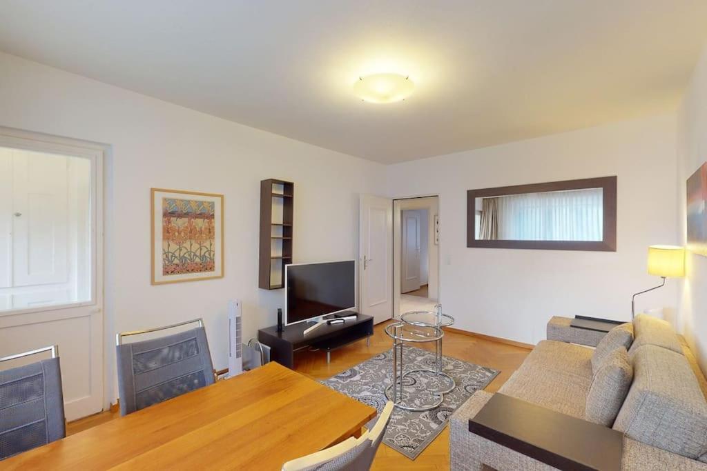 Executive 1 Bedroom Flat, City Center Zurich Extérieur photo